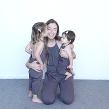 Charger l&#39;image dans la galerie, Slouch Jumpsuit Mom&amp;Me - Blowout Sale
